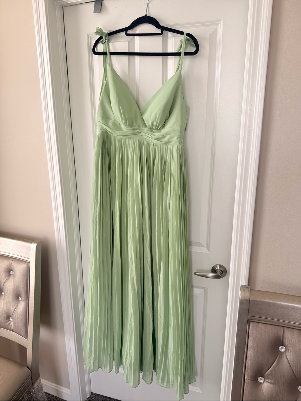 Light Green Tie-Shoulder Maxi Dress
